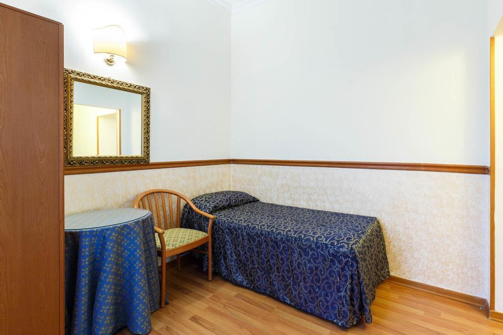 Hotel Paris Roma Dış mekan fotoğraf