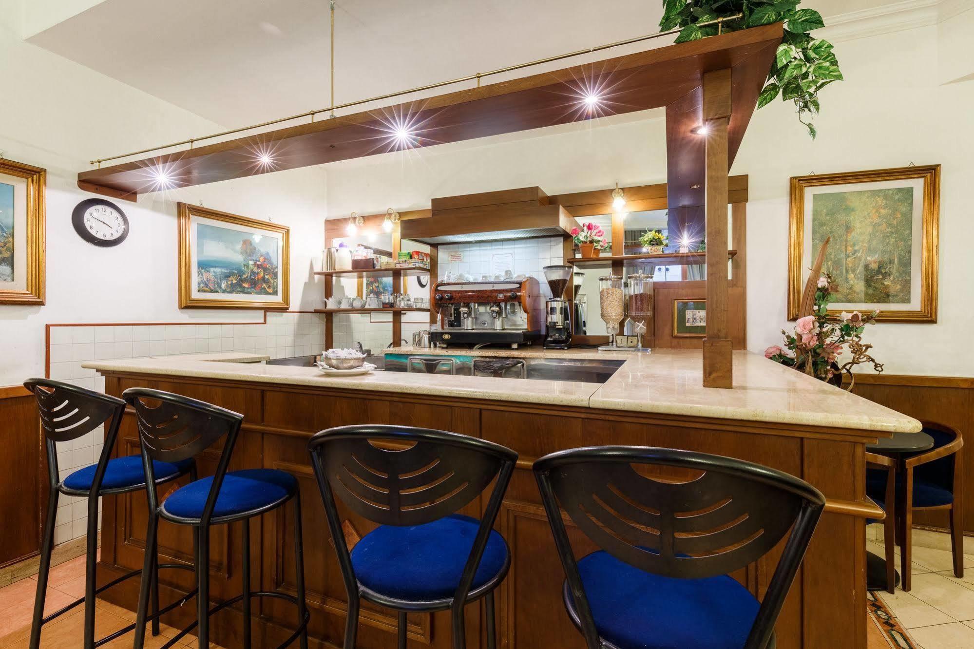 Hotel Paris Roma Dış mekan fotoğraf